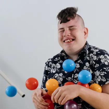 
<span>"El Asperger no es una enfermedad, sino una manera distinta de ver el mundo"</span>
