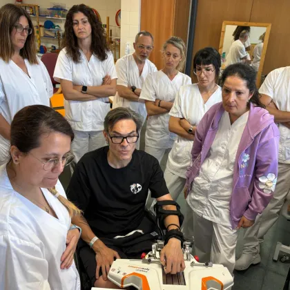 
<span>Amadeo, un robot pionero para la rehabilitación de la mano en pacientes con lesiones cerebrales</span>

