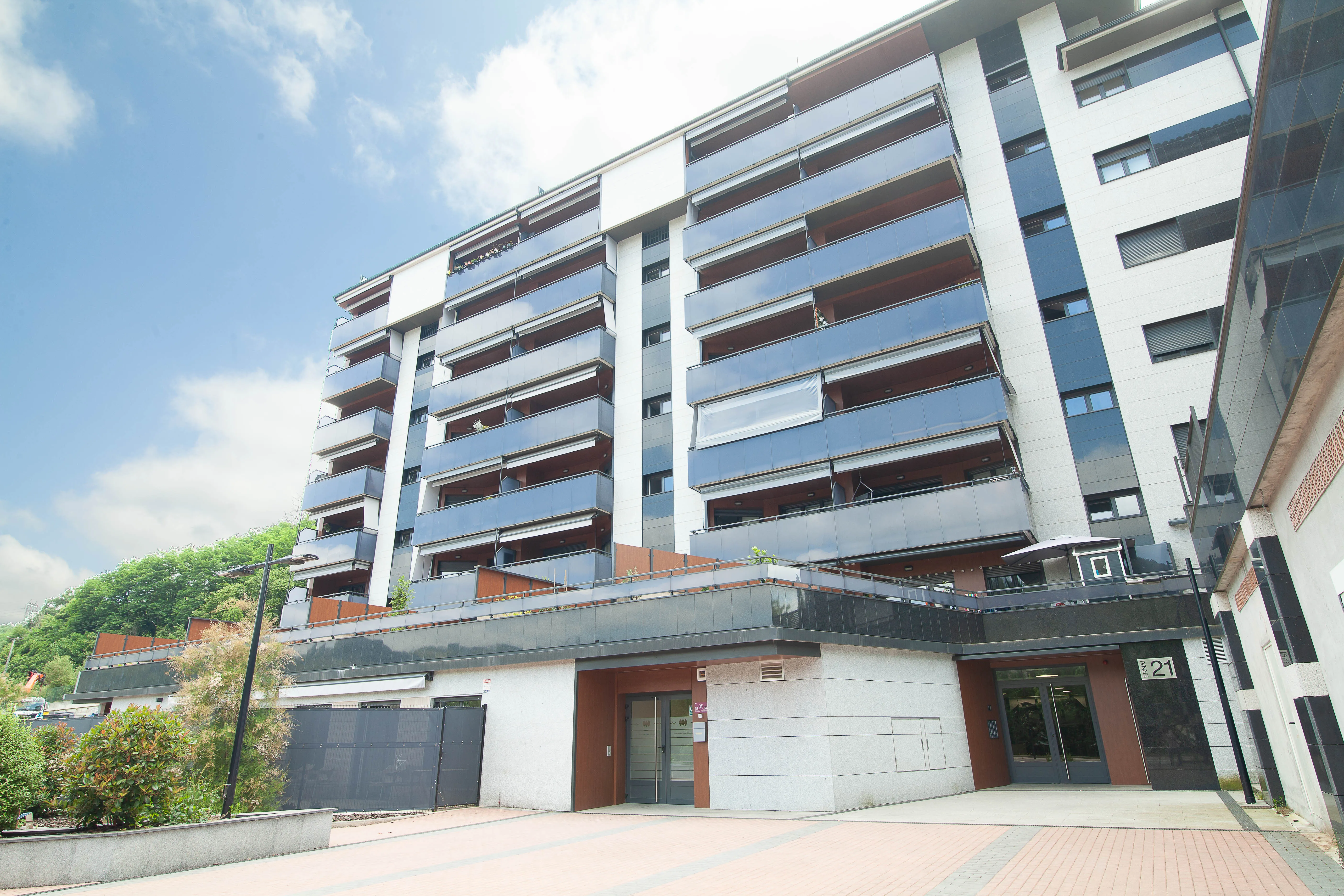 fachada del centro de dia mayores bergara ospitalarioak fundazioa euskadi