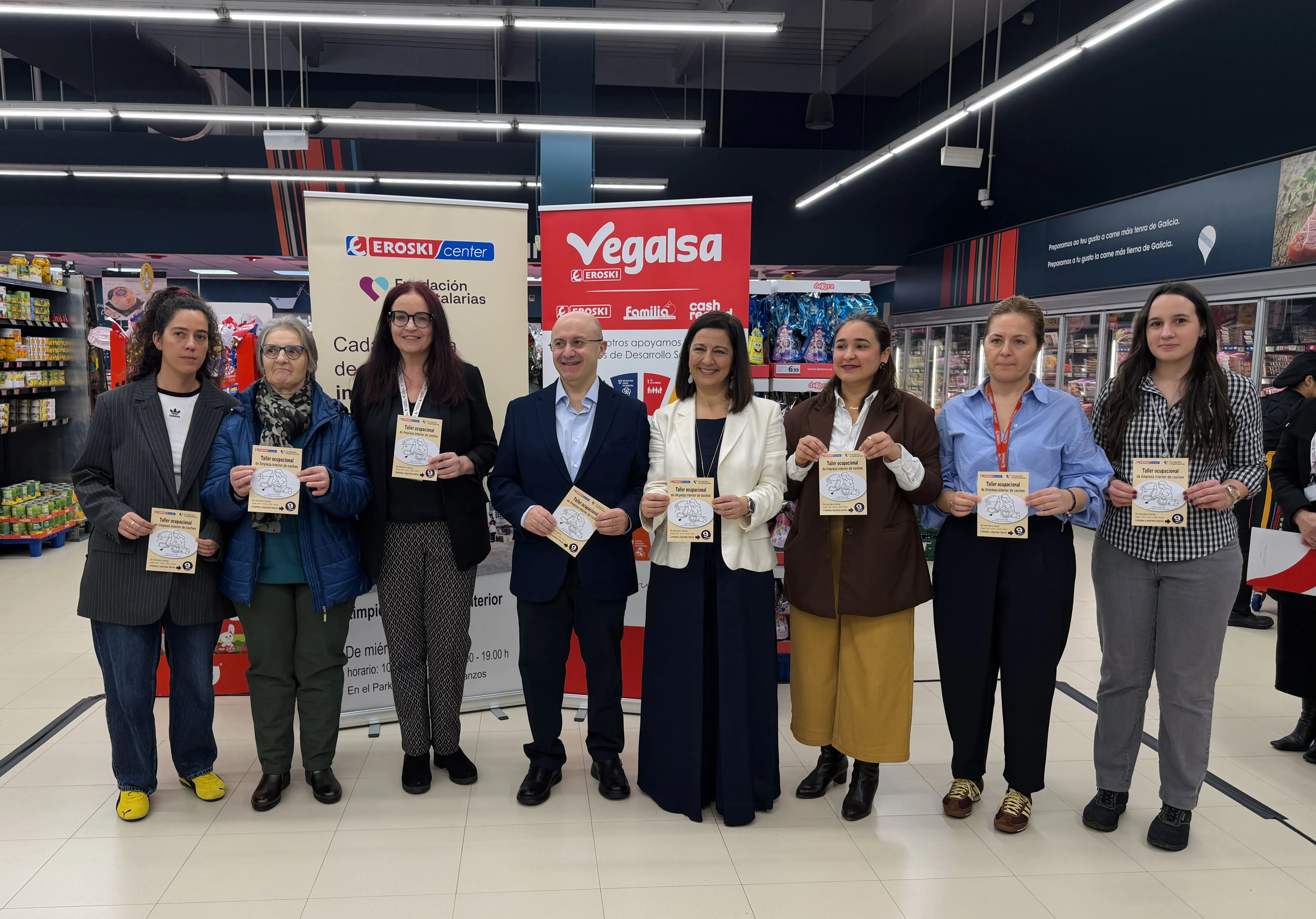 Acto inauguración servicio de limpieza vehículos Eroski Center de Betanzos