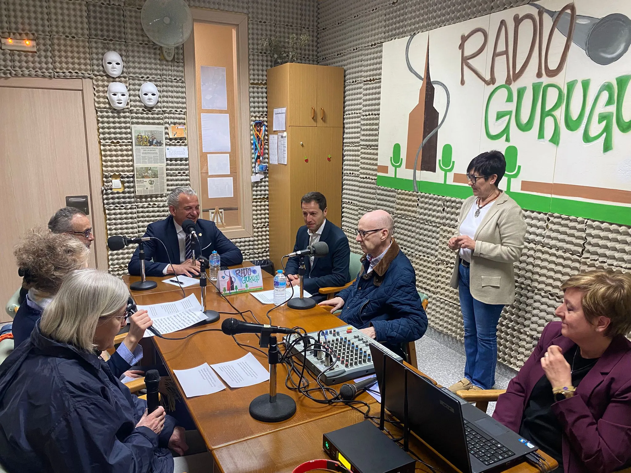 visita de nicanor sen a la fundacion hospitalarias palencia