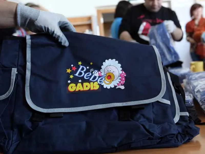 Taller Bebé Gadis
