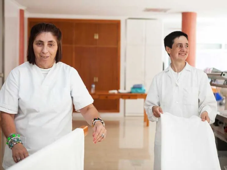 servicios-terapeuticos-taller-lavanderia-2-pai-menni