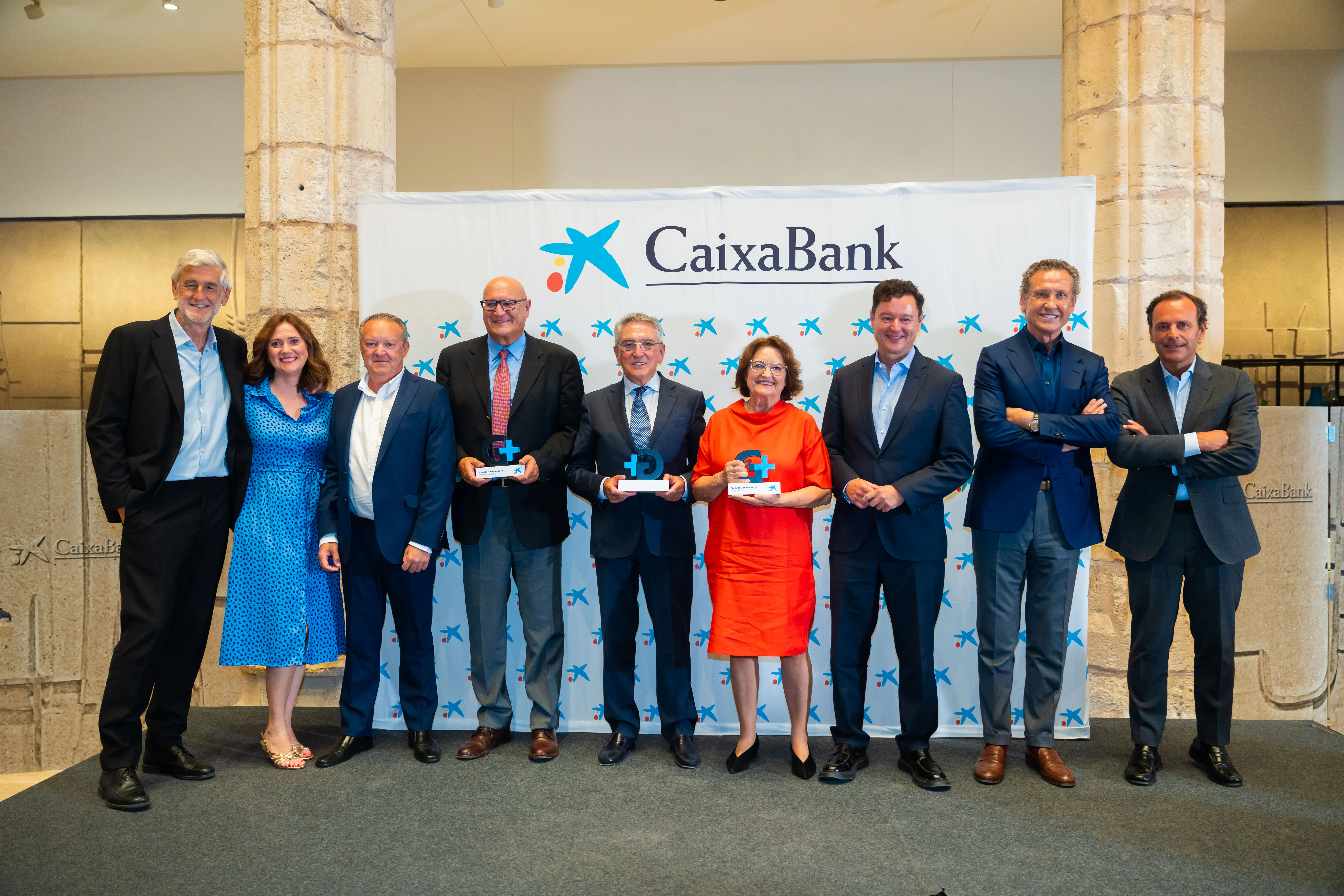 Carlos Martín Lorenzo, director médico de Fundación Hospitalarias Palencia, reconocido con el Premio Generación + Compromiso Salud