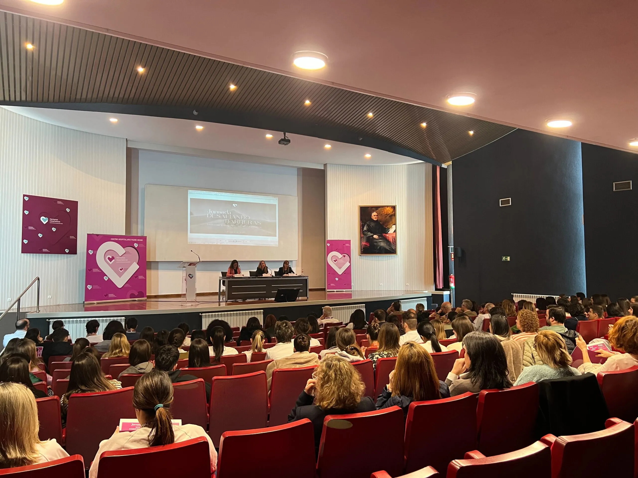 Jornada en Cantabria “Desafiando Barreras: Innovación y Compasión en Cuidados Paliativos”