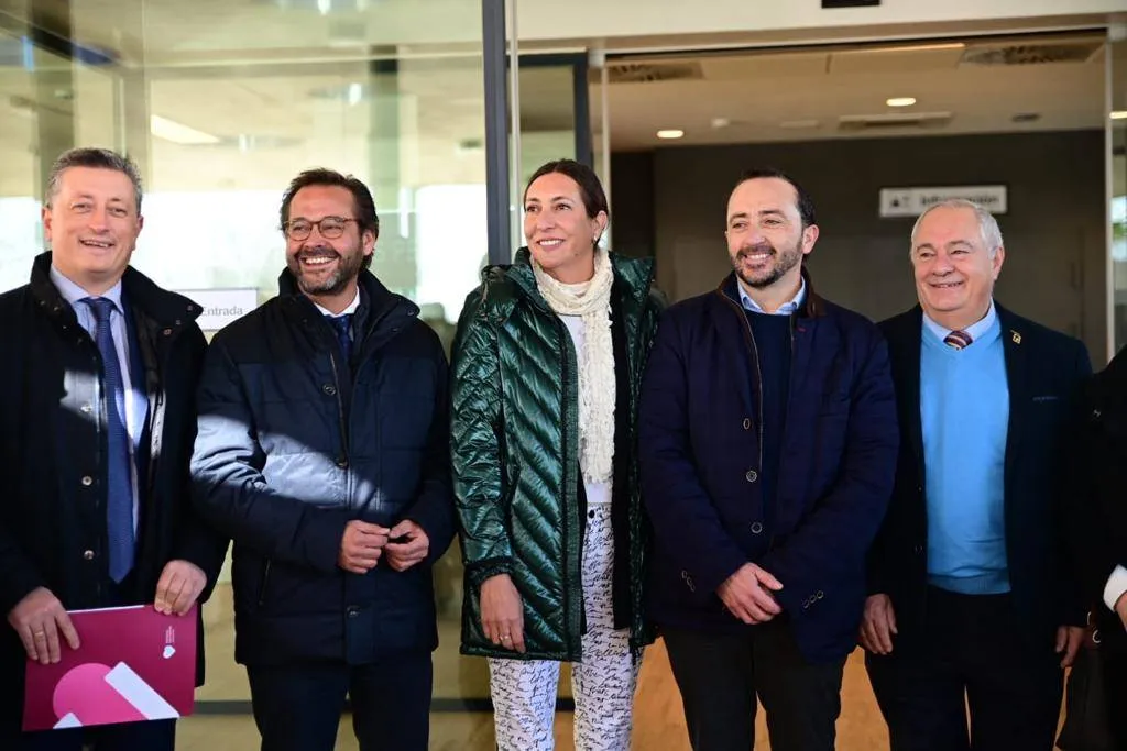 Inauguración Residencia Peligros
