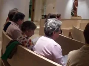 181021Oración-Sínodo-2-300x225.jpg