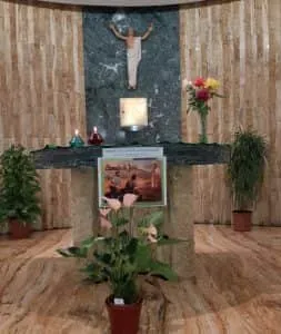 181021Oración-Sínodo-3-1-253x300.jpg