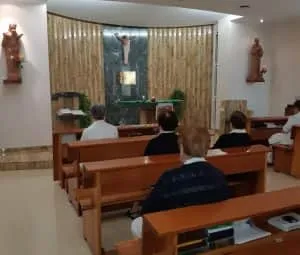 181021Oración-Sínodo-5-300x255.jpg