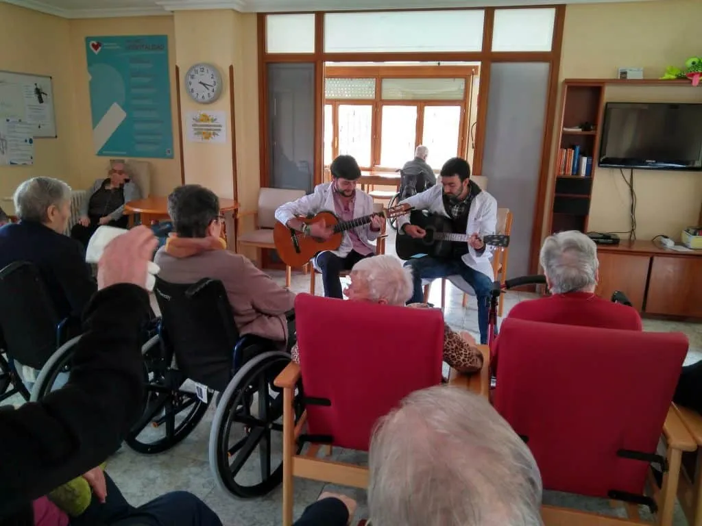 2_Tocando-en-la-unidad-1024x768.jpg