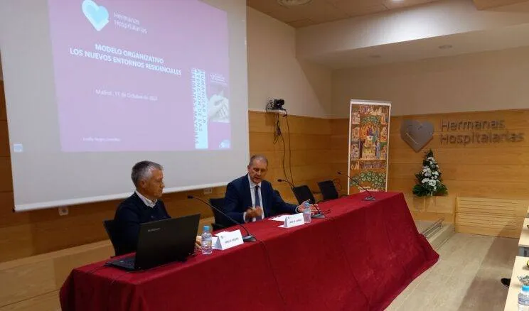 II-JORNADA-DE-RESIDENCIAS-DE-HERMANAS-4-744x438.jpg