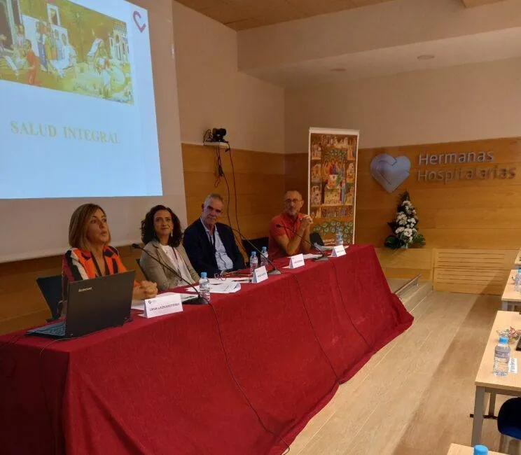 II-JORNADA-DE-RESIDENCIAS-DE-HERMANAS-5-744x650.jpg