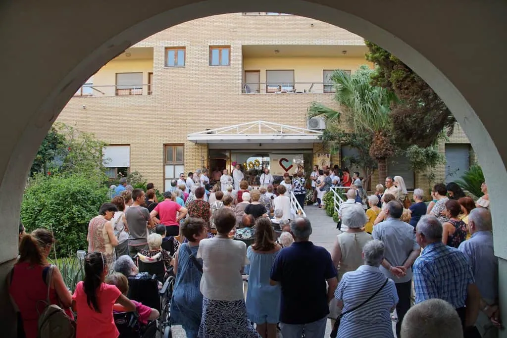Procesion-int8-1024x683.jpg