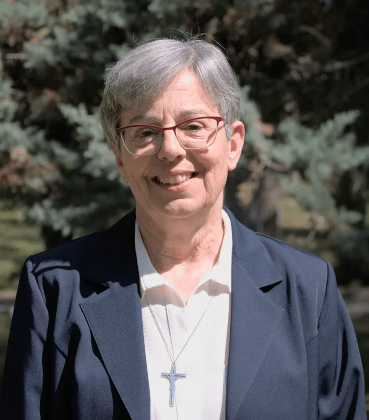 Sor-Ma.-Carmen-Martin-e1716992325447-744x847.png