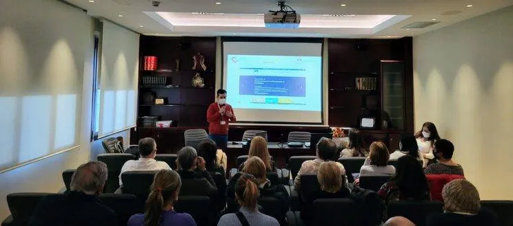 Visita-EHDN-Enroll-HD-3-744x329.jpg