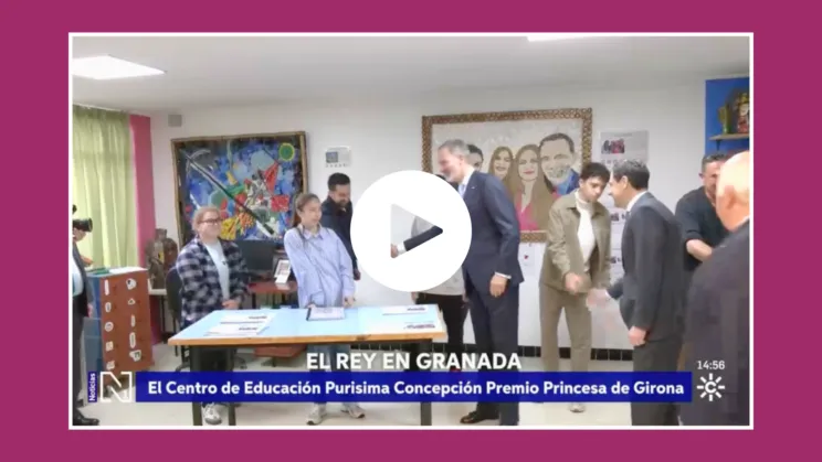 Imagen del Rey durante la visita al centro de educación especial purísima concepción de hermanas hospitalarias en granada
