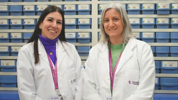 Arantxa Aguingalde, responsable de Farmacia en Fundación Hospitalarias Madrid Susana Cantero, farmacéutica especialista en Oncología de la Fundación Hospitalarias Madrid.