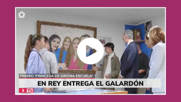Imagen del Rey durante la visita al centro de educación especial purísima concepción de hermanas hospitalarias en granada